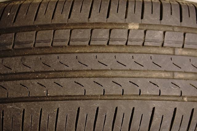 Dacia Logan MCV: Jaké pneu má a proč je to důležité?