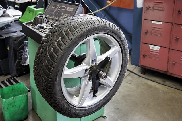 Jak dlouho trvají letní pneumatiky a kdy je čas je vyměnit?